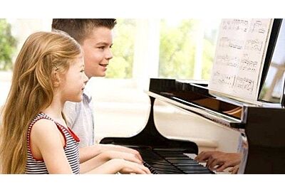 Benefícios do piano para as crianças