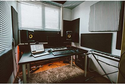 Montando um estúdio de gravação em casa.