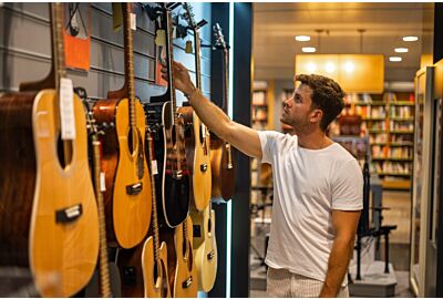 Como escolher um instrumento musical: dicas para iniciantes