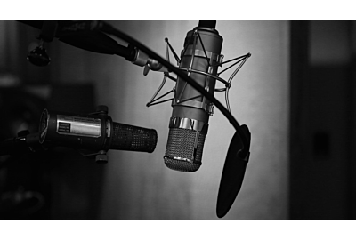 Microfone profissional: encontre o ideal para você na Black Friday da TeclaCenter!