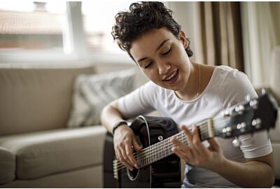 Como tocar pestana? Confira as melhores dicas para aprender!