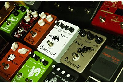pedais de guitarra