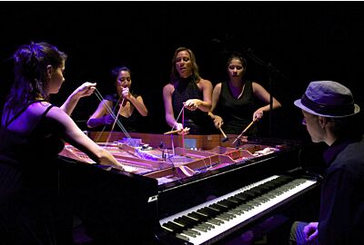 PianOrquestra - música a dez mãos