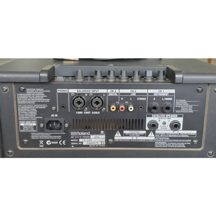 Roland CM-220 Monitor CUBE 2.1 Usado - Teclacenter