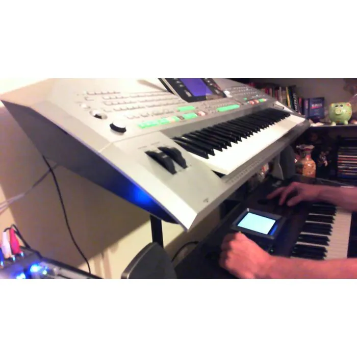 Teclado Sintetizador Roland Fantom FA-76 | Melhor Preço e Qualidade