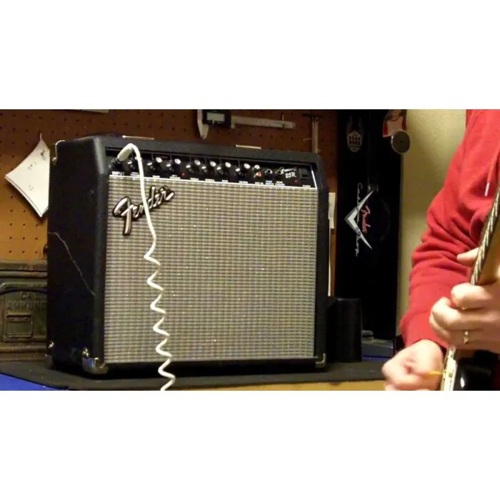 Amplificador Fender Combo Frontman 25R
