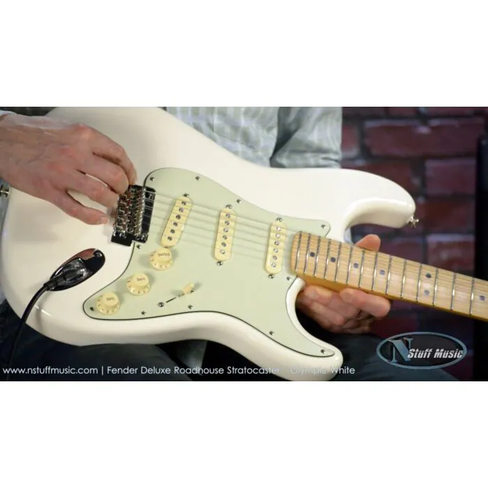 Guitarra Fender Stratocaster Roadhouse Mex Deluxe - Qualidade e