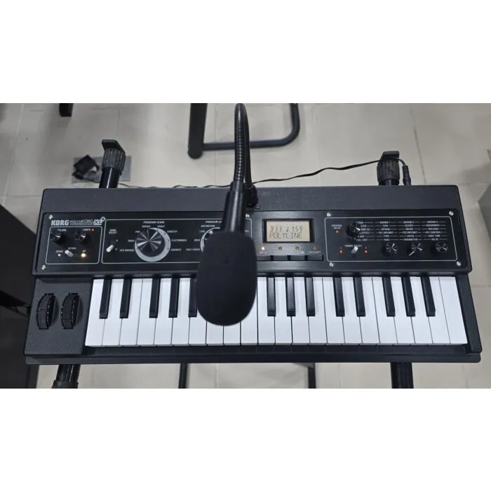 Korg microKORG XL+ Sintetizador Vocoder Preto Usado | Teclacenter
