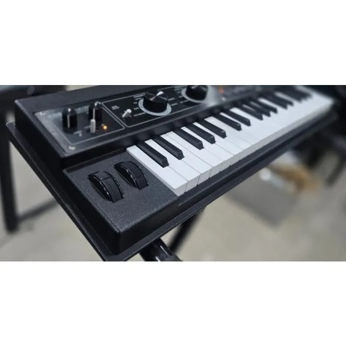Korg microKORG XL+ Sintetizador Vocoder Preto Usado | Teclacenter