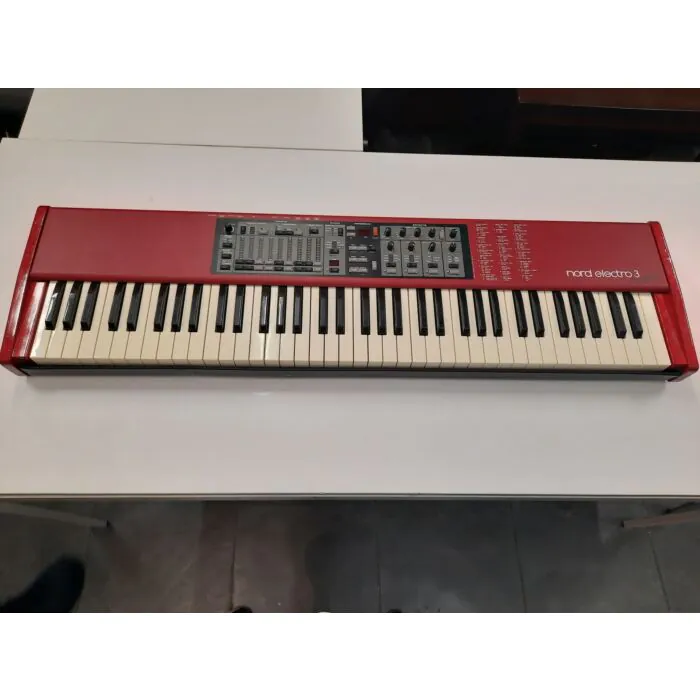Nord Electro 3 73 Orgão - Usado | Melhor Preço e Condições | [Nome