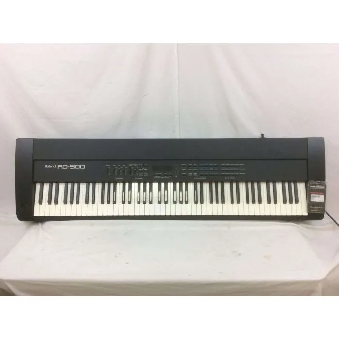 Piano Digital Roland RD-500 - Qualidade e Versatilidade em um só
