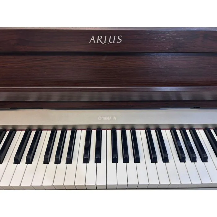 Yamaha YDP-S31 Arius - Piano Digital Compacto e Elegante - Usado