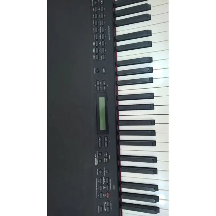 YAMAHA ヤマハ CP-300 ハードケース付 ※31 Yamaha CP-300: Piano Digital Profissional de Alta Qualidade