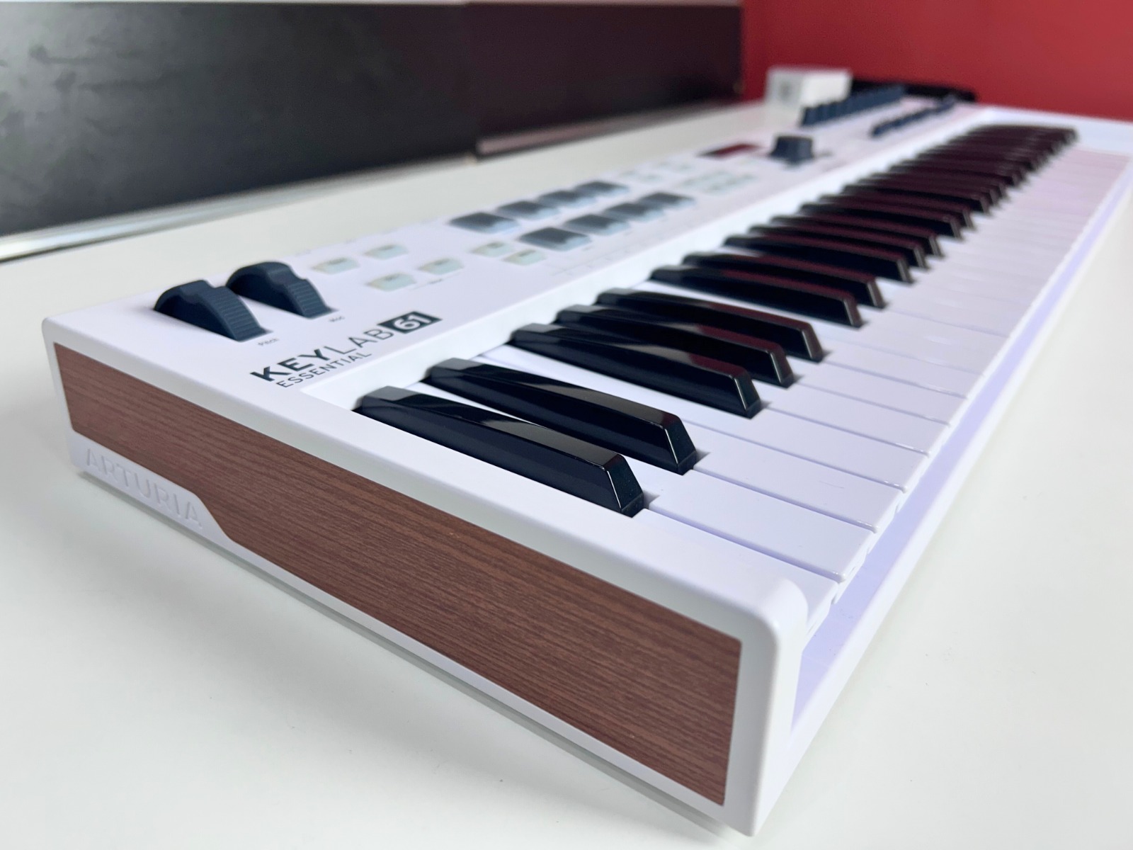 ARTURIA KeyLab Essential 61 MK2 ホワイト Arturia Keylab Essential