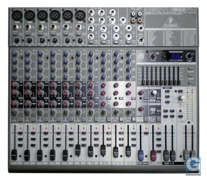 Behringer Xenyx 1832 FX Mixer - Solução Profissional de Mixagem de