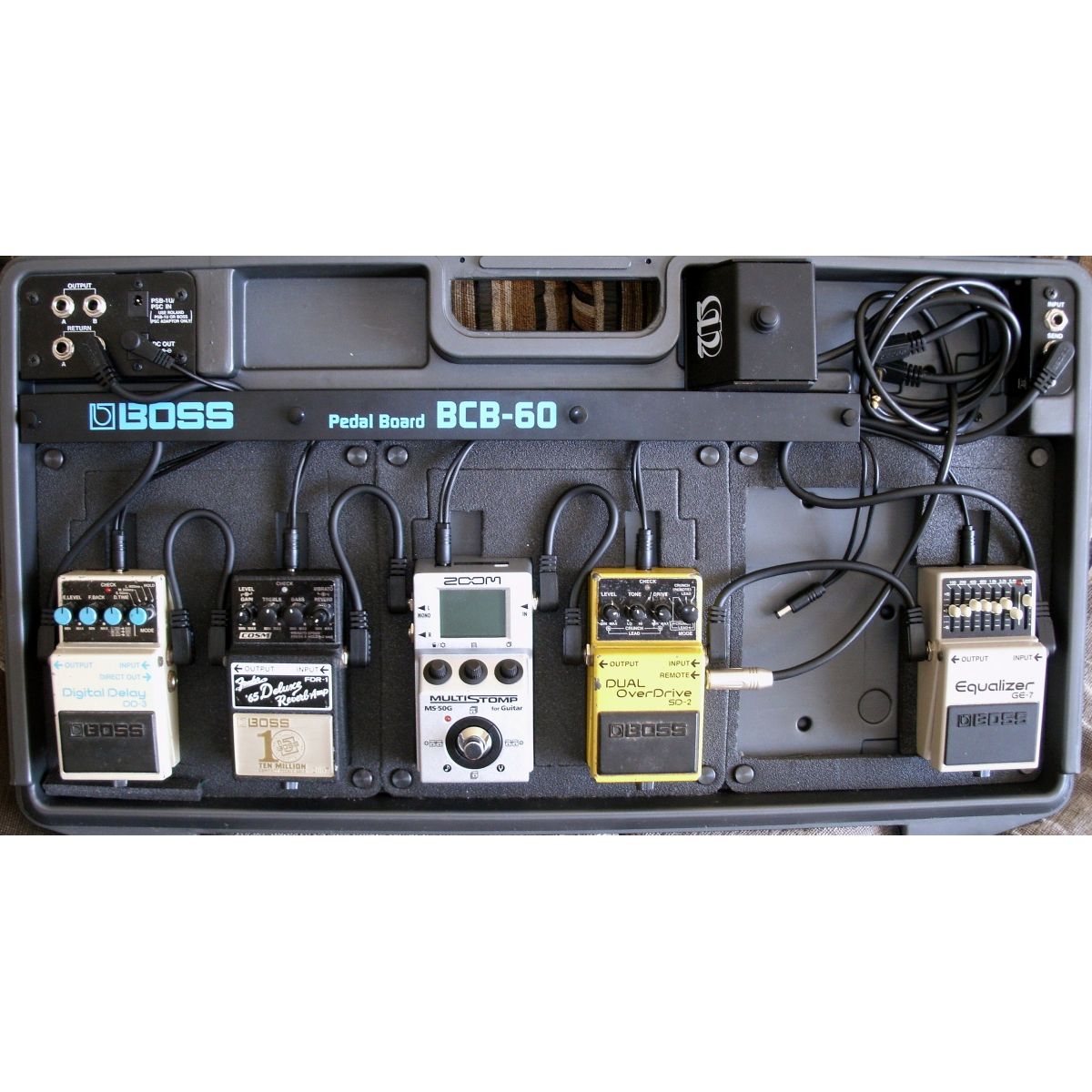 Boss Pedais Analógico com BCB-60 + Zoom MS-50G | Melhores Preços