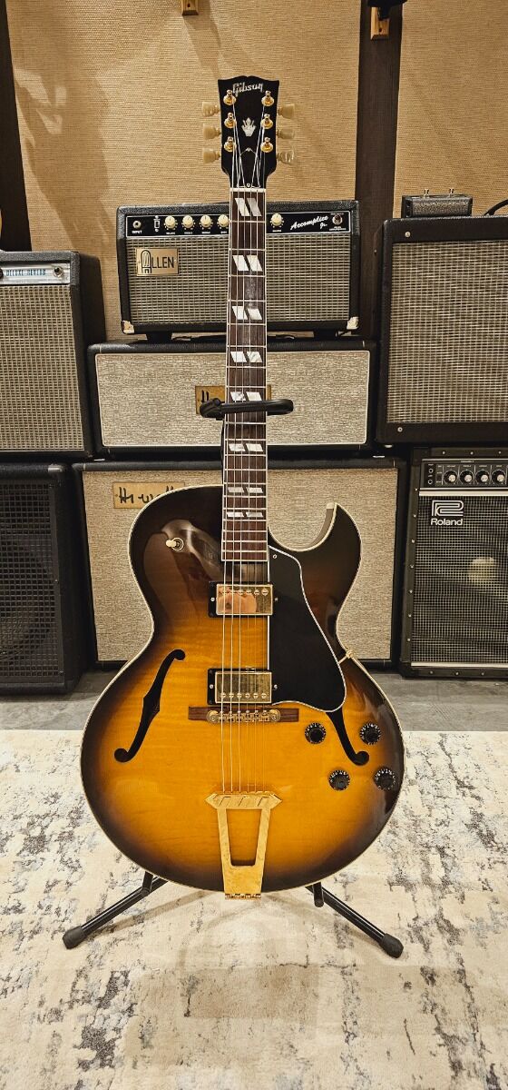 Gibson es 175 em perfeito estado com case original USA - Usado |