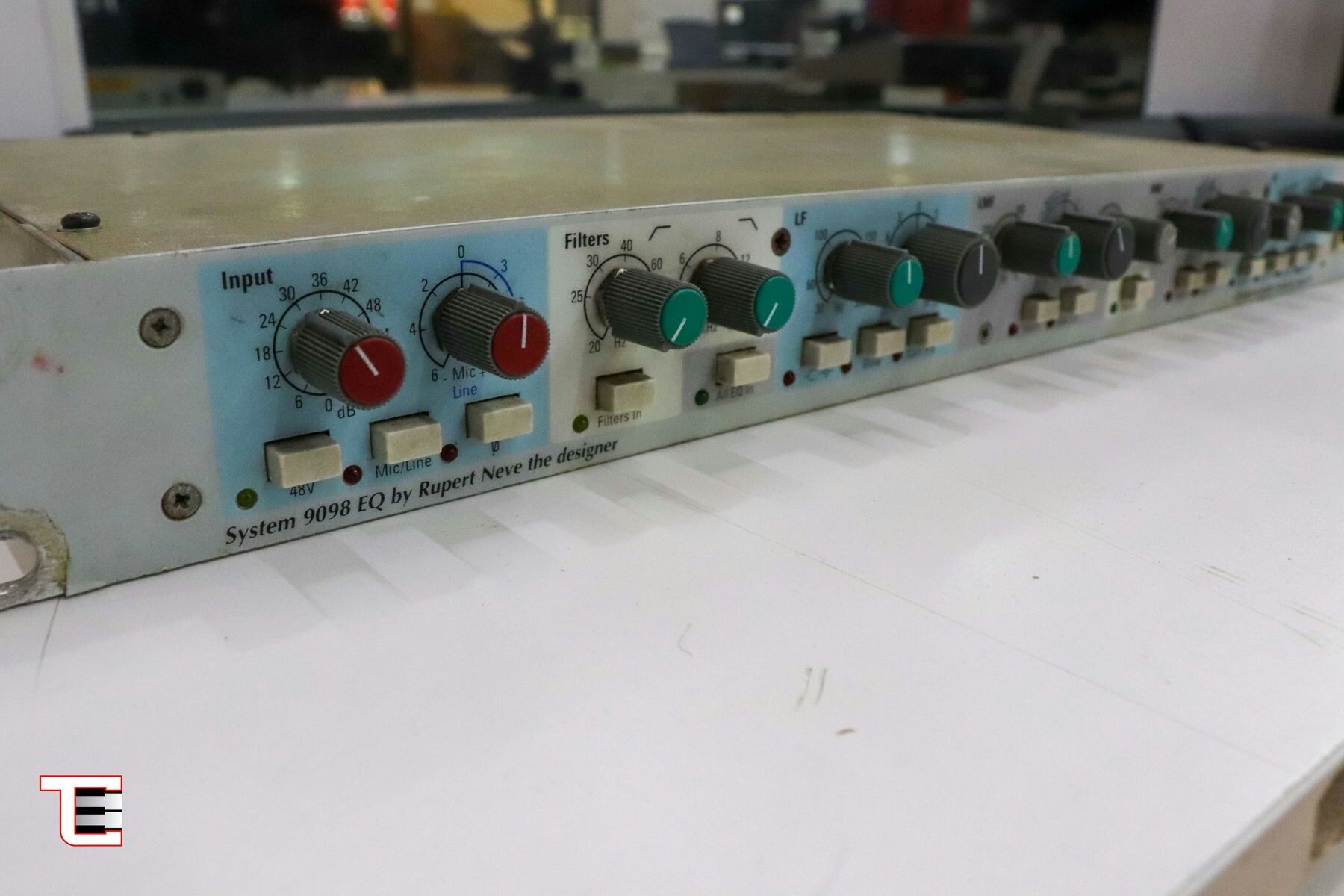 system_9098_eq_by_rupert_neve_