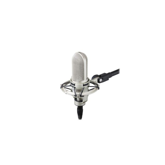 Microfone audio-technica at4080 - usado O AT4080 é um microfone de fita de captação lateral com padrão polar bidirecional.-microfone audio-technica at4080 - usado ID-12405