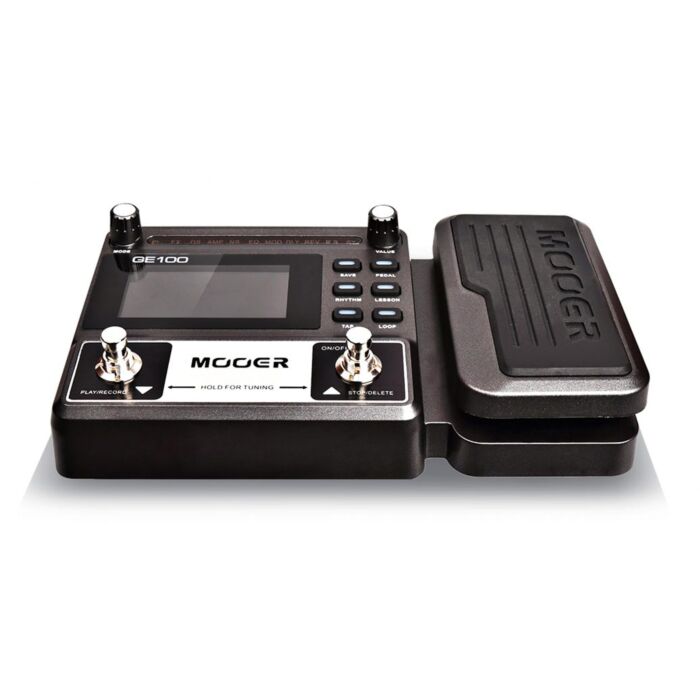 Mooer ge100 pedaleira multi-efeitos p/ guitarra Pedaleira multi-efeitos para guitarra Mooer GE100, display de LCD, 8 módulos de efeito e 66 tipos de efeito, 23 simulações de drive e 7 simulações de amplificador, dicionário de escalas e acordes. -mooer ge1