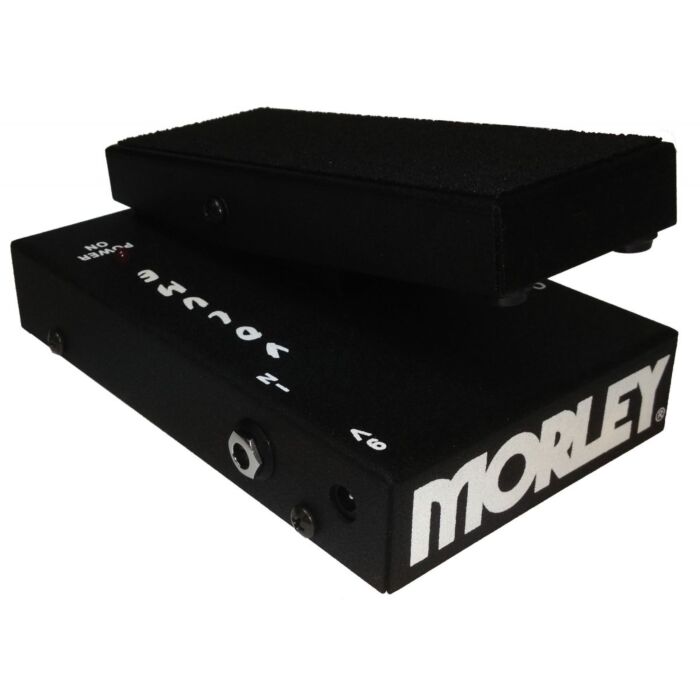 Morley mmv volume mini pedal Pedal de volume óptico em um tamanho que é perfeito para uma pedaleira ou pequenos cases O efeito de volume Morley Mini Morley é um pedal de volume óptico dimensionado para atender a uma pedaleira perfeitamente, ou pa