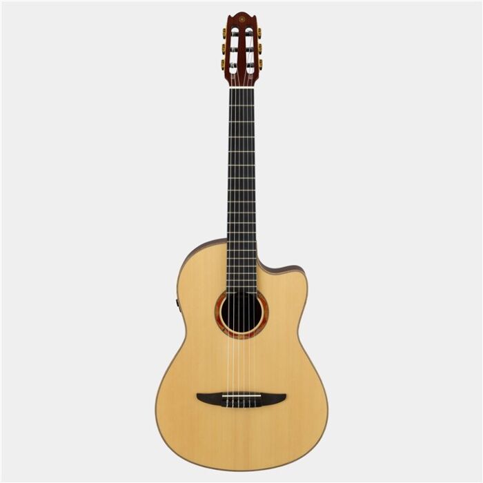Yamaha NCX3 Violão O NCX3 é um violão eletroacústico com cordas de nylon, design de corpo clássico, braço tradicional e vem com o mais novo sistema Atmosfeel de captação, fazendo dele uma excelente escolha para tocar plugado.-yamaha ncx3 violão ID-59226