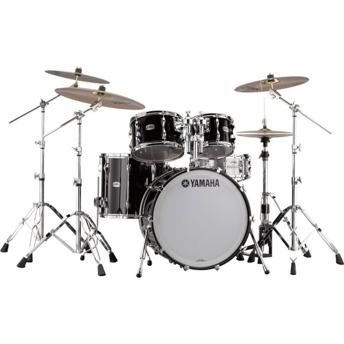 A Yamaha Recording Custom Bateria é uma lendária bateria acústica relançada em parceria com o lendário baterista Steve Gadd. Com cascos feitos de madeira de alta qualidade, essa bateria é perfeita para músicos profissionais que buscam um som poderoso e pr