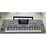 Yamaha Tyros 5 76 Teclado Arranjador Cinza - Usado