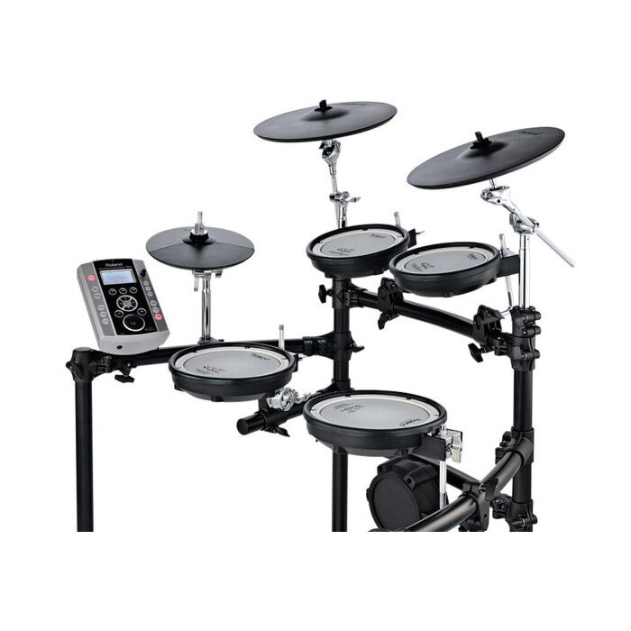 A Roland TD-9K 2 V-Drums V-Compact Series é uma bateria digital de alta qualidade, projetada para músicos que buscam um som autêntico e uma experiência de tocar realista. Com uma variedade de sons de bateria e percussão, além de recursos avançados como a A Roland TD-9K 2 V-Drums V-Compact Series é uma bateria digital de alta qualidade, projetada para músicos que buscam um som autêntico e uma experiência de tocar realista. Com uma variedade de sons de bateria e percussão, além de recursos avançados como a