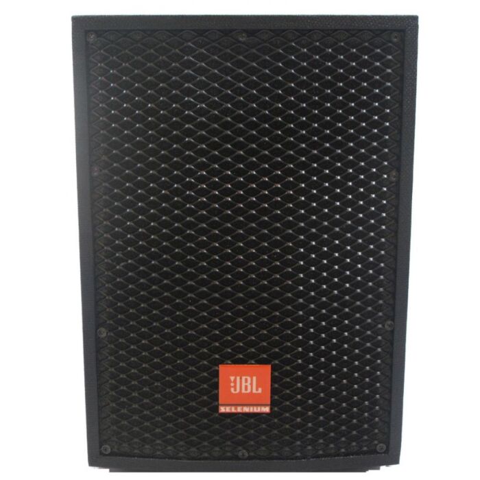 A caixa de som JBL SCP-12X 200W é uma excelente opção para quem busca qualidade de som em áudio profissional. Com potência de 200W, ela é passiva e pode ser utilizada em conjunto com outros equipamentos de som. Além disso, é uma ótima escolha para músicos