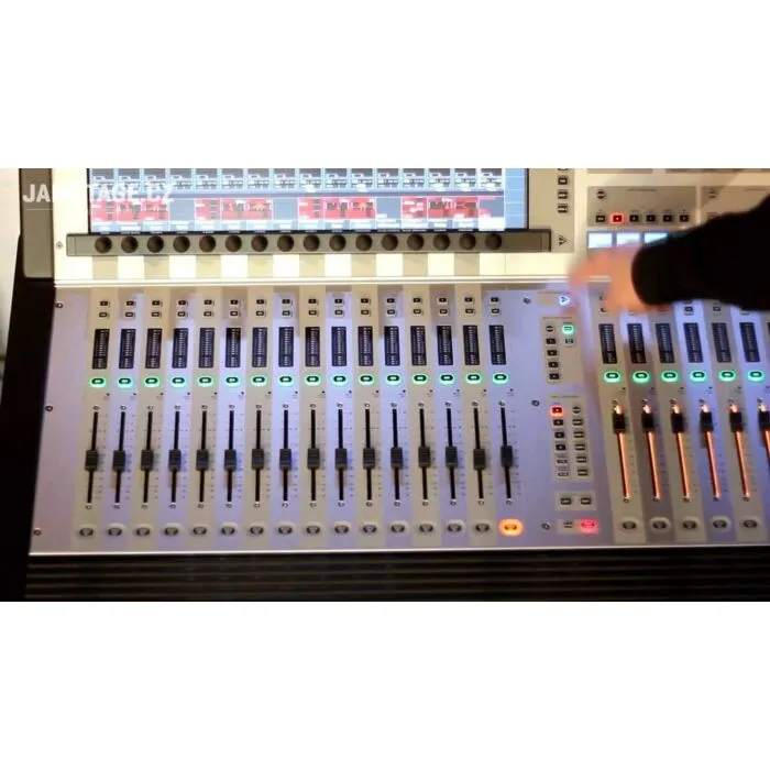 Soundcraft VI1 Mixer - Professional Audio Mixing Console | TeclaC