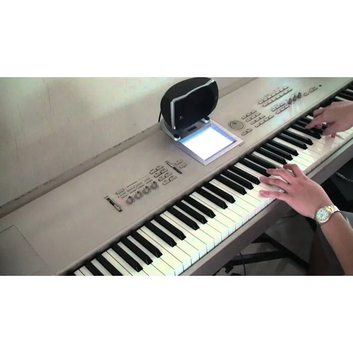 Korg Triton Studio 88: The Ultimate Workstation | TeclaCenter Ins