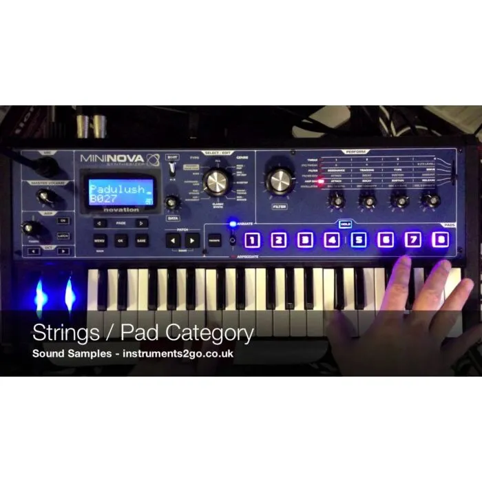 Novation MININOVA Sintetizador | TeclaCenter Instrumentos Musicai