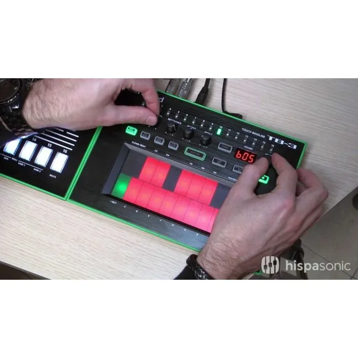 roland aira tb-3 sintetizador | TeclaCenter Instrumentos Musicais