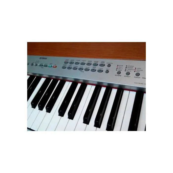 Yamaha P-120 Piano Digital - Usado | TeclaCenter Instrumentos Mus