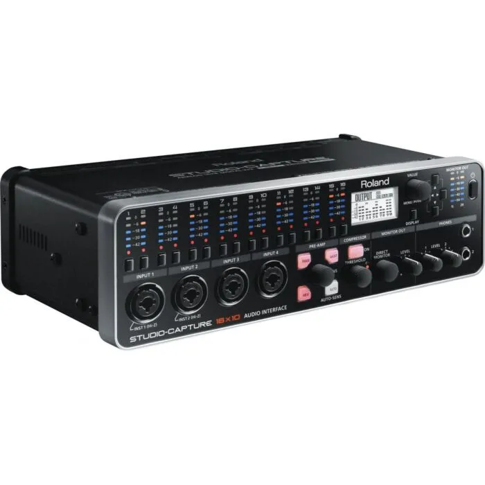 Roland STUDIO-CAPTURE オーディオインターフェース ローランド、24bit／192kHzに対応し、16ch入力／10ch出力を装備した