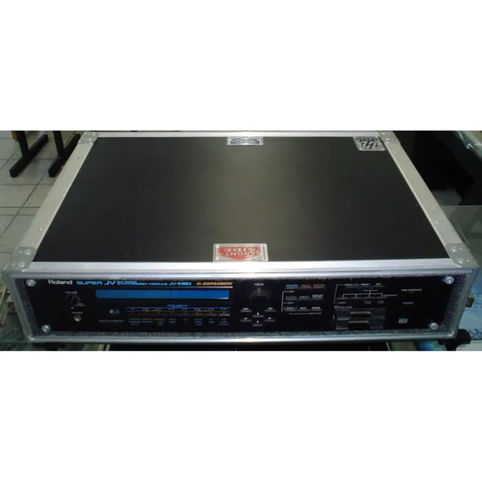 Módulo de sons Roland JV-1080: qualidade e versatilidade em um só