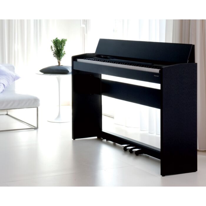 Roland f-120 sb piano - usado Piano Digital com timbres SuperNATURAL Piano, na cor preta, teclado Ivory Feel-G-roland f-120 sb piano - usado ID-1132 Roland f-120 sb piano - usado Piano Digital com timbres SuperNATURAL Piano, na cor preta, teclado Ivory Feel-G-roland f-120 sb piano - usado ID-1132