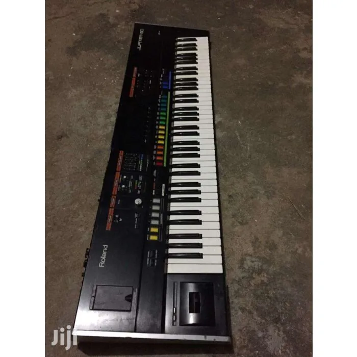 roland jupiter-50 sintetizador - usado | TeclaCenter Instrumentos