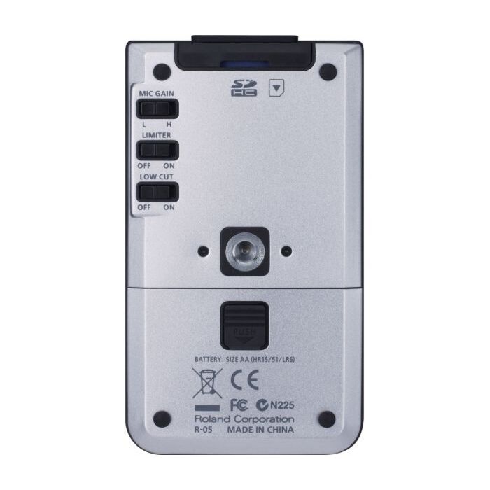 R-05 gravador WAVE/MP3 Gravador de bolso com recursos avançados e preço acessível O R-05 é um gravador fácil de usar, com preço acessível e provido de recursos que aumentam o seu custo-benefício. Com esse equipamento, é possível experimentar captura de áu