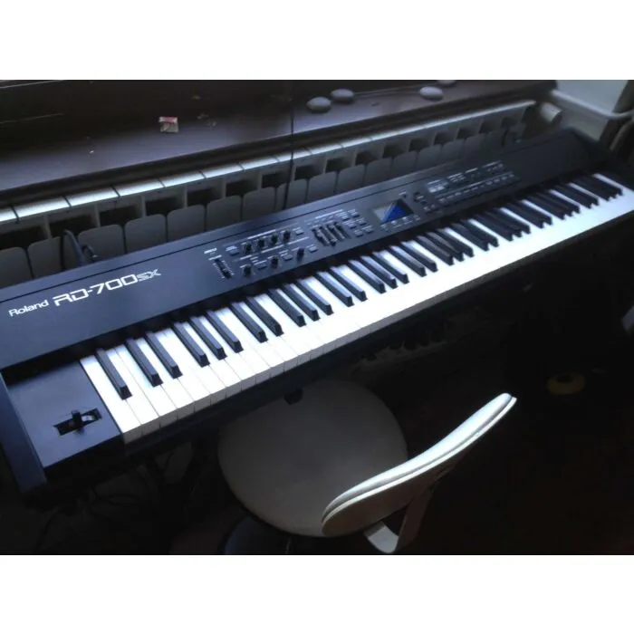 Rolandステージピアノ RD-700SX Roland - RD-700SX | Digital Stage Piano