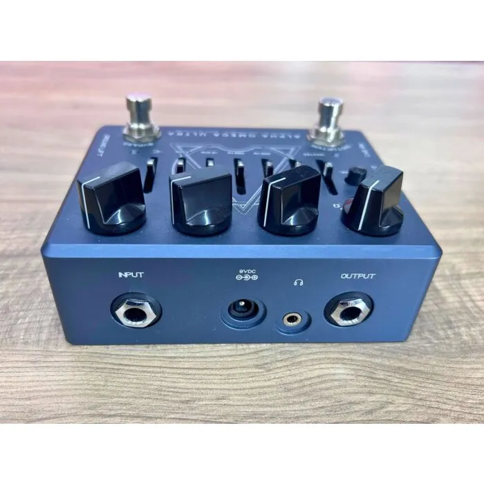 Pedal Darkglass Alpha Omega Ultra - Usado - Cinza | TeclaCenter