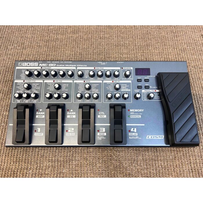 Comprar Pedaleira Boss ME-80 Multiefeitos para Guitarras - Preto - Usado - 1