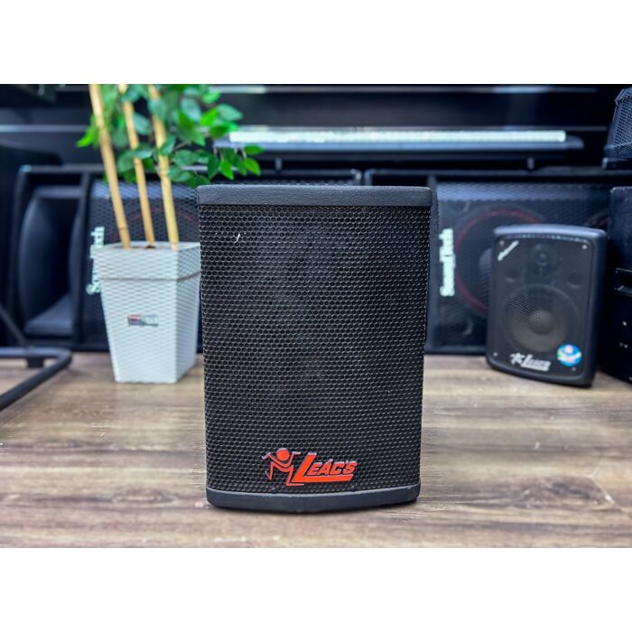 Comprar Caixa Acústica LEACS Bless 150 Frontal Passiva Preta Usada - 1