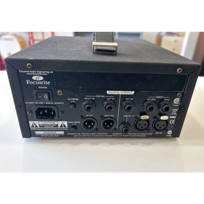 Pré-Amplificador Focusrite ISA One FF Usado - Qualidade Profissio