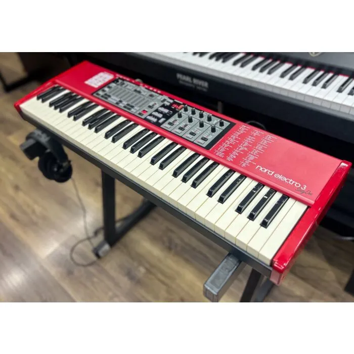 nord electro 3 61 teclas - usado | TeclaCenter Instrumentos Music