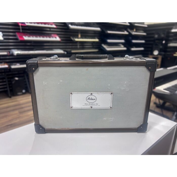 Comprar Maleta com Kit Microfone Peluso Lab 22 47 Usado - 1