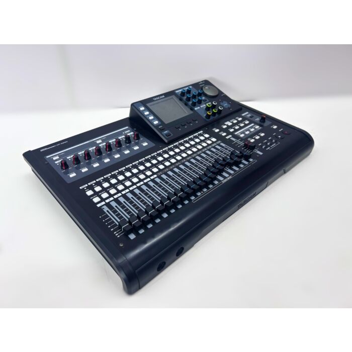 Comprar Gravador Digital Tascam Portastudio DP-32SD – Preto – Usado - 1