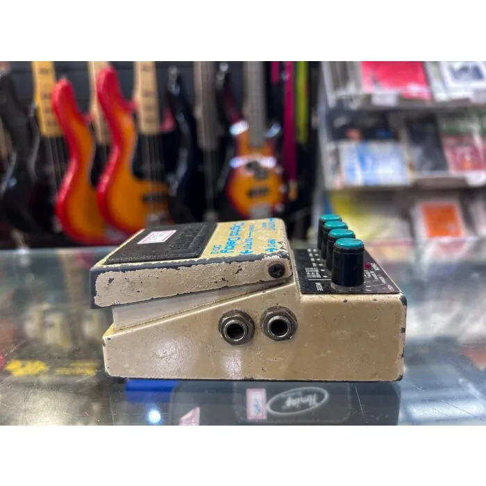 Pedal Boss DD-2 Digital Delay Prata - Delay Vintage Usado | Tecla