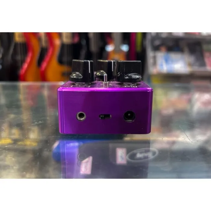 Pedal Suhr Riot Distortion Roxo Usado - Distorção Premium | Tecla